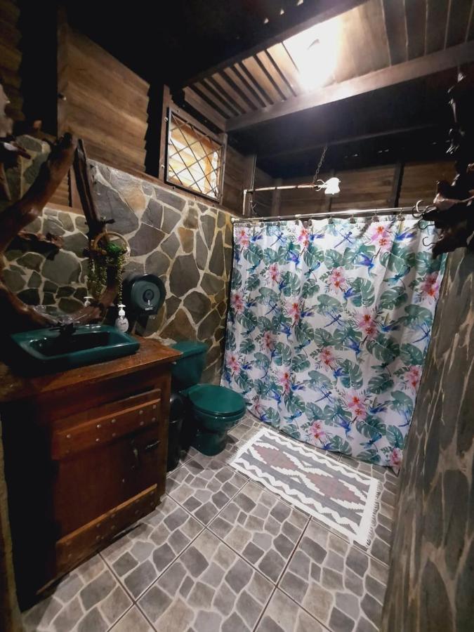 Cabanas Montanas Del Tenorio Rio Celeste エクステリア 写真