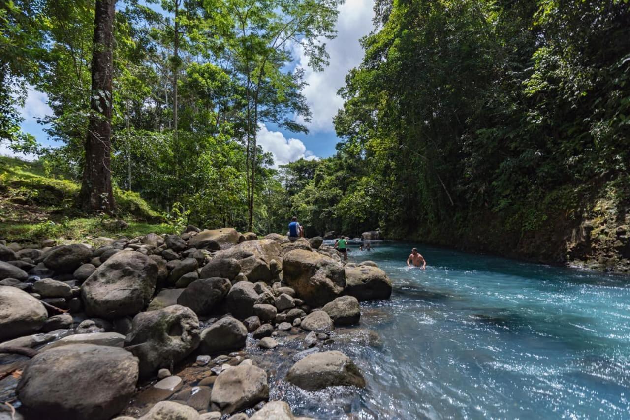 Cabanas Montanas Del Tenorio Rio Celeste エクステリア 写真