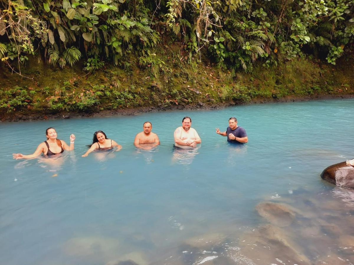 Cabanas Montanas Del Tenorio Rio Celeste エクステリア 写真